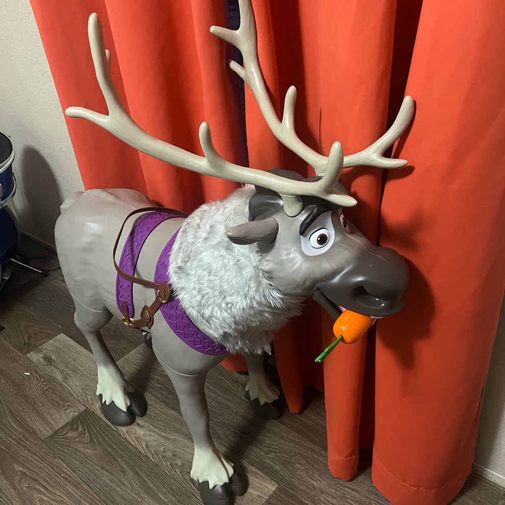 Playdate Sven Frozen 2 OUT OF STOCK originally $169. Asking $75